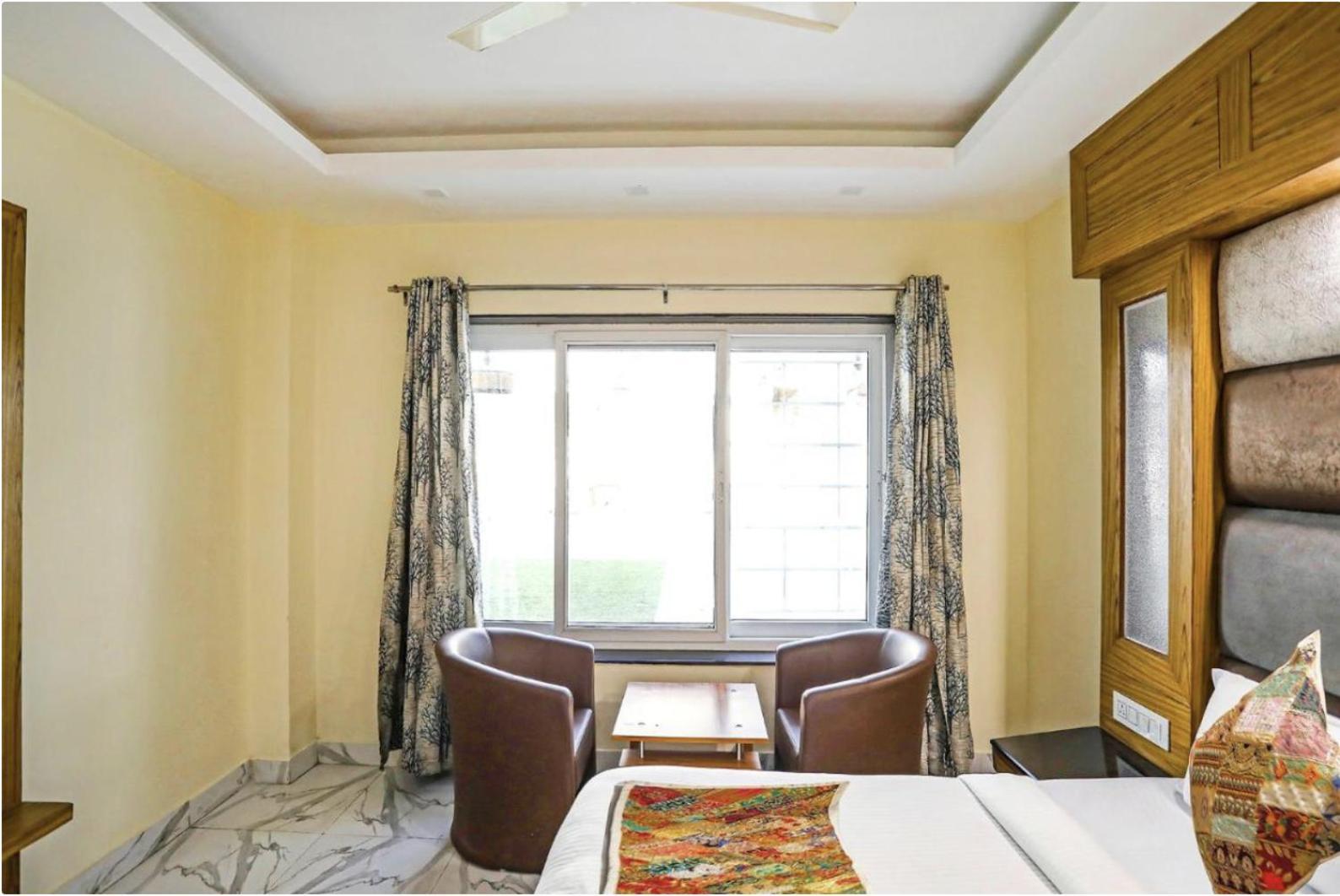 Hotel Woods View - Mall Road ムスーリー エクステリア 写真